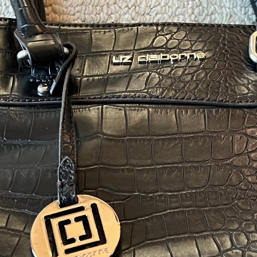 NWOT - Liz Claiborne Domed Satchel with Black Crocodile Pattern - Picture 5 of 8